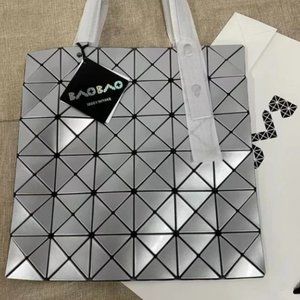 Issey Miyake BAOBAO Silver
